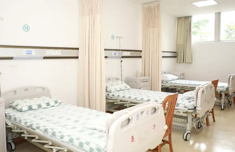 急診病房2.jpg 急診病房2.jpg