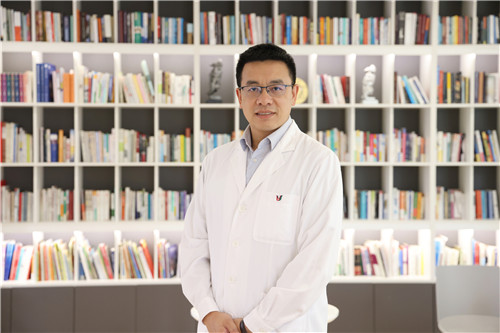 趙亮.jpg 趙亮.jpg